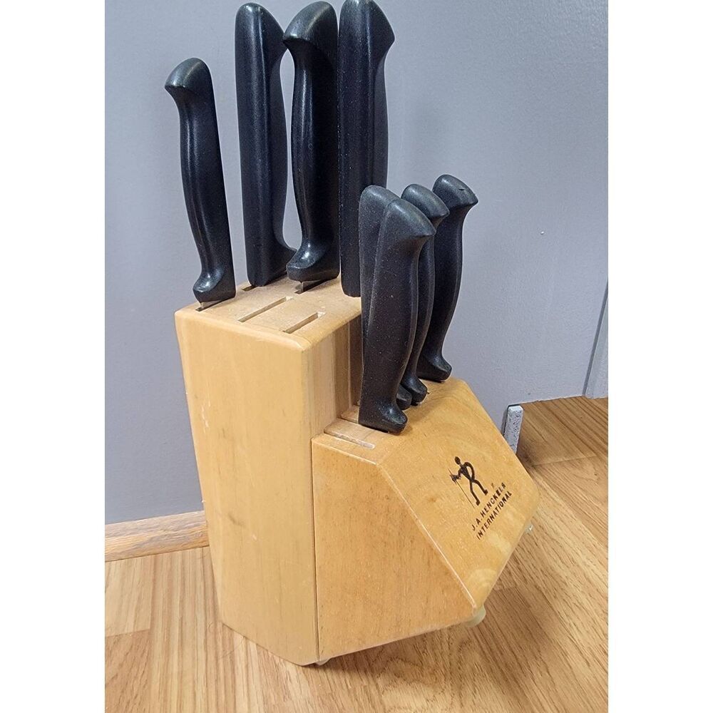 Henckels International Classic  12-PC-Knife Block Set Missing 4Pc